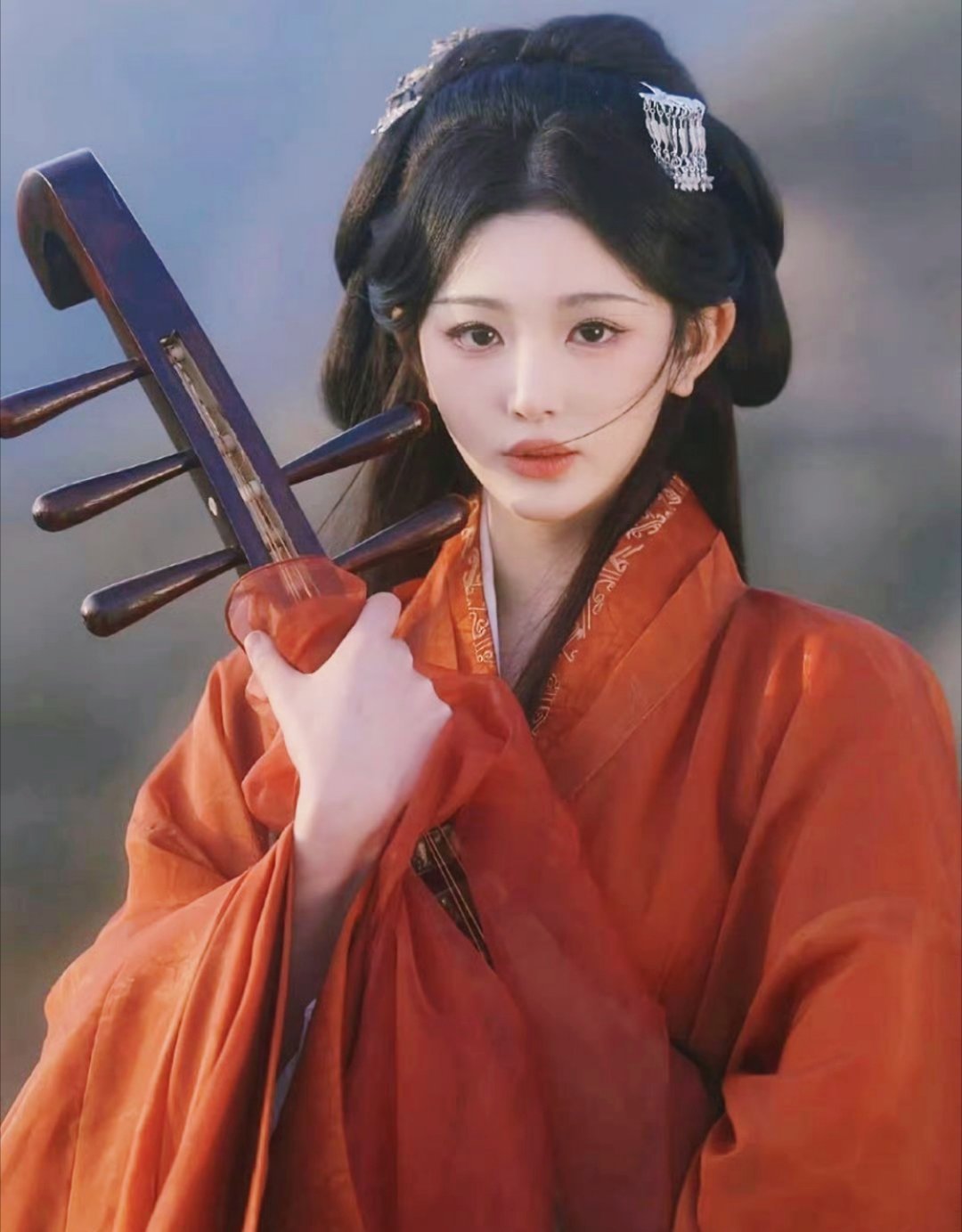 孔雪儿华流穿搭太夯了华流才是顶流！把东方婉约美感融入日常穿搭，细节精致氛围感爆棚