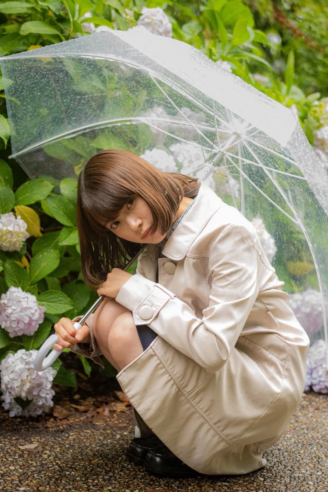 中田花奈 雨伞拍照 伞木希美 雨季出片 有村架纯模仿挑战
