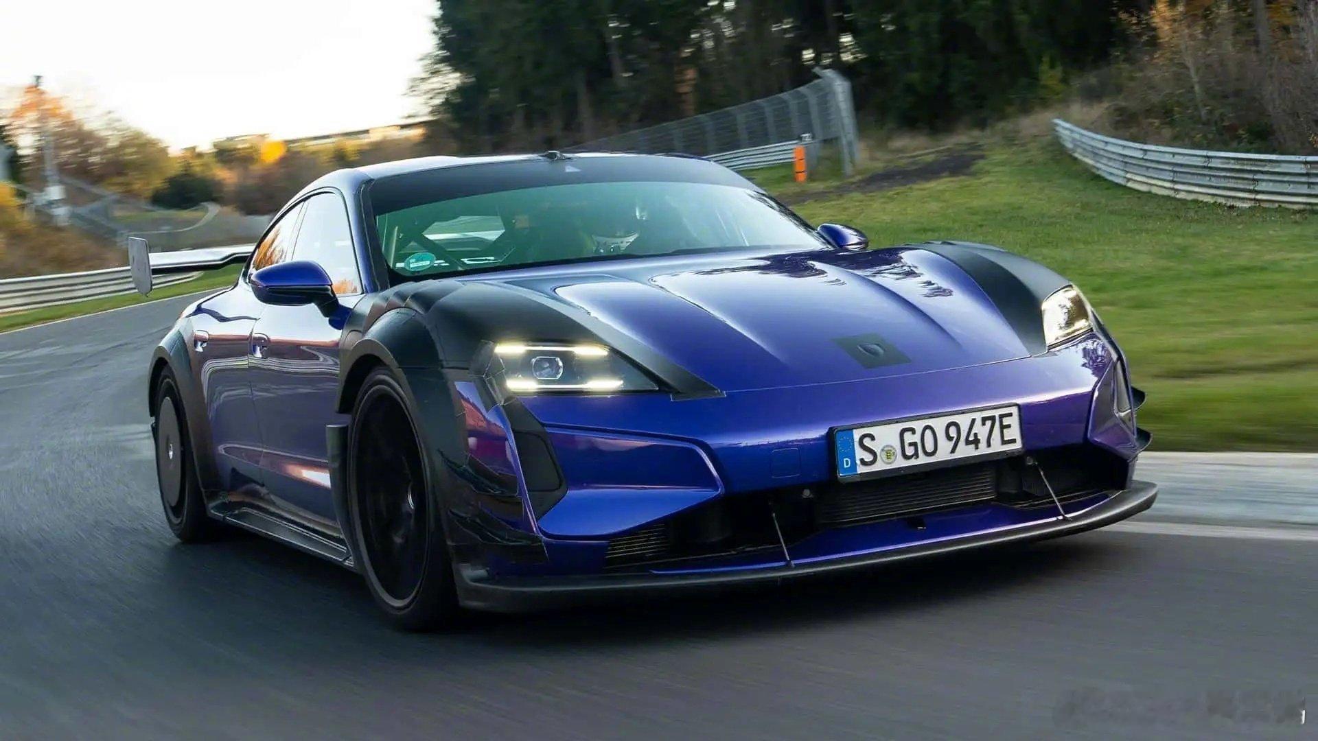 搭载 Manthey 套件的Taycan Turbo GT ，在纽北跑出6分55