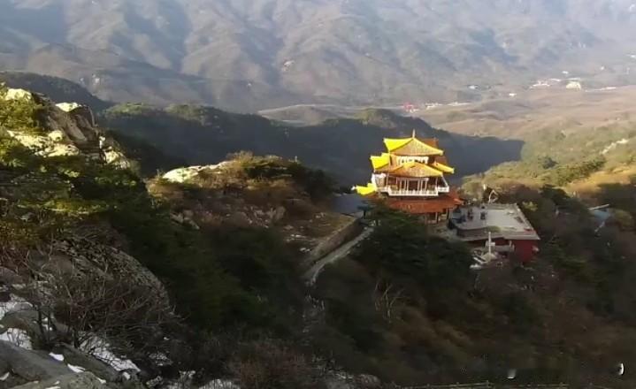 河南周末又将迎来一阵雨雪

据天气预报，中原大地又要降温了，预计到周五左右，老家