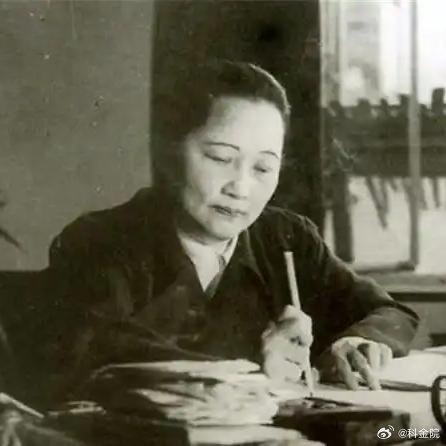 《宋庆龄写给王明的绝密信函，70 年后首次曝光，信里这句话让世人默然不语》提及西