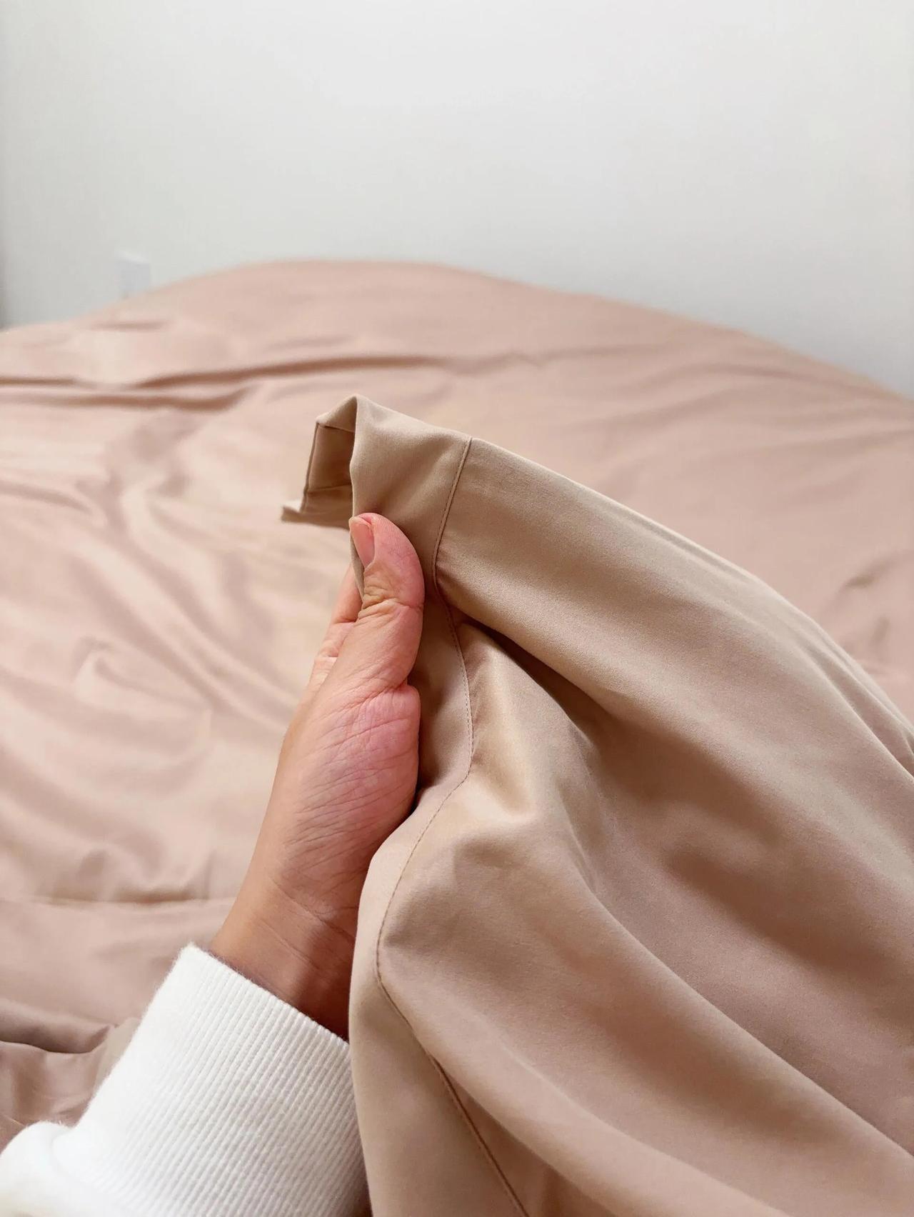 用了huhu真的回不去了
去年双11买的第一套huhu加暖款棕色，实在太舒服了，