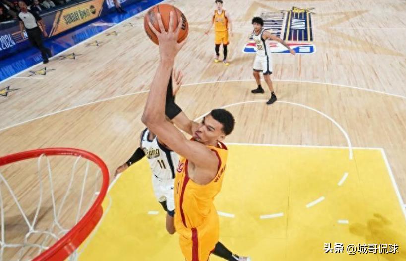 🔥NBA新秀挑战赛半决赛高潮迭起！加索尔队虽败犹荣，文班亚马惊艳全场💥
2月