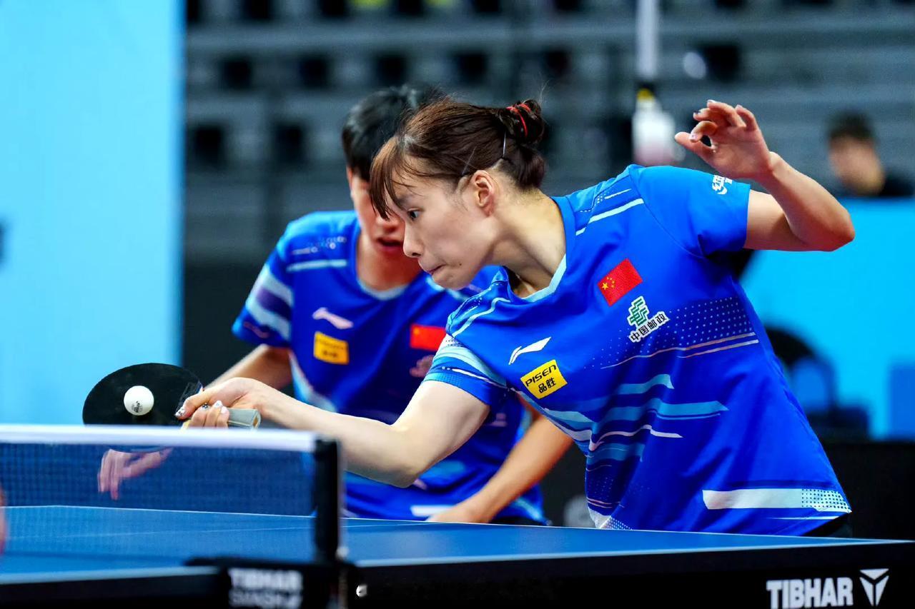 两个3-0[赞]！
国乒两对儿混双组合全部晋级四强！
刚刚结束的两场WTT常规挑