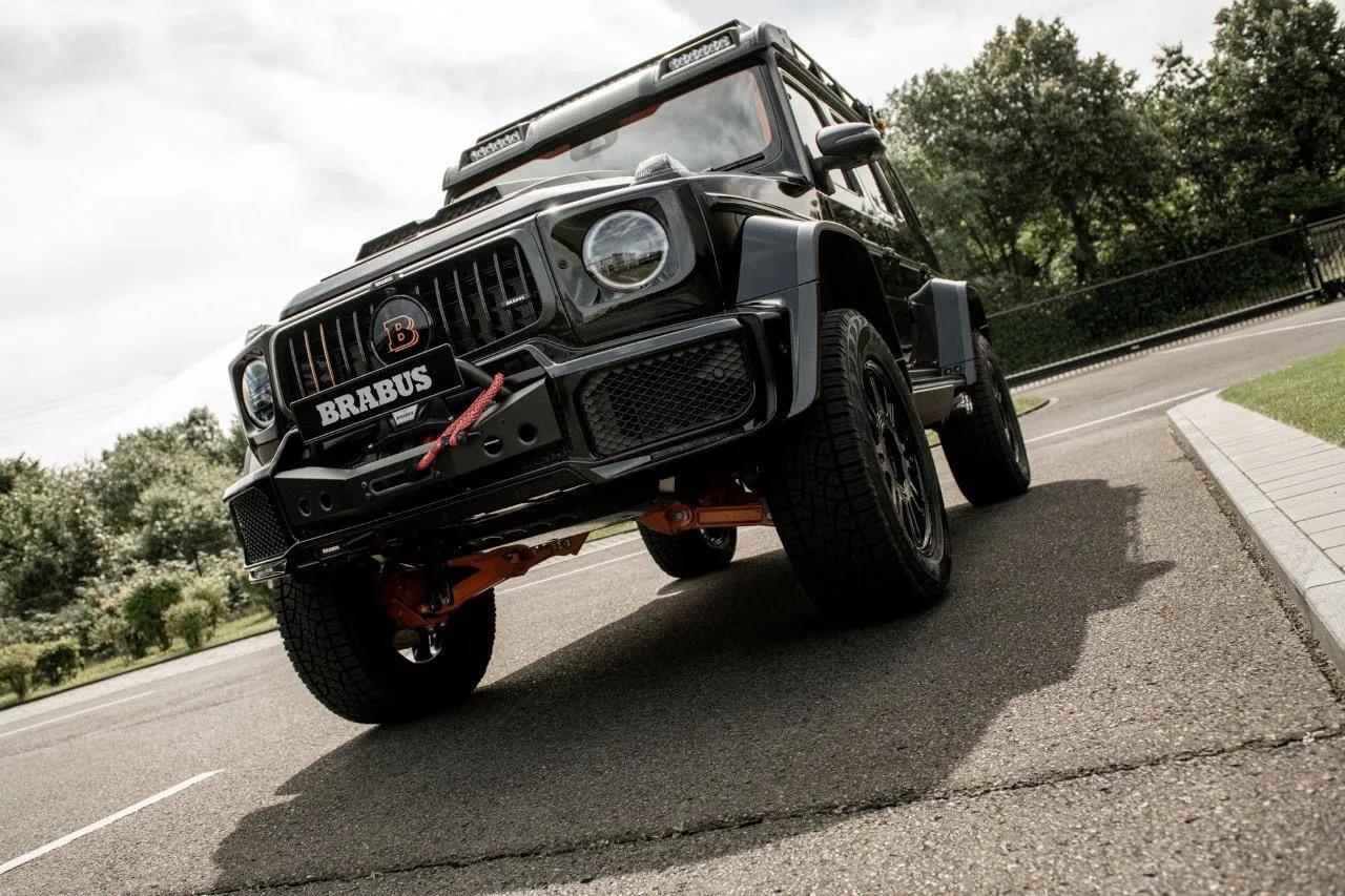 BRABUS  G900