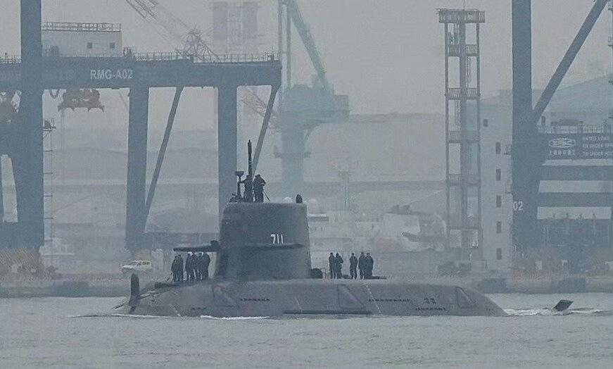 台媒爆料：英美等技术顾问不敢坐台自制潜艇出海