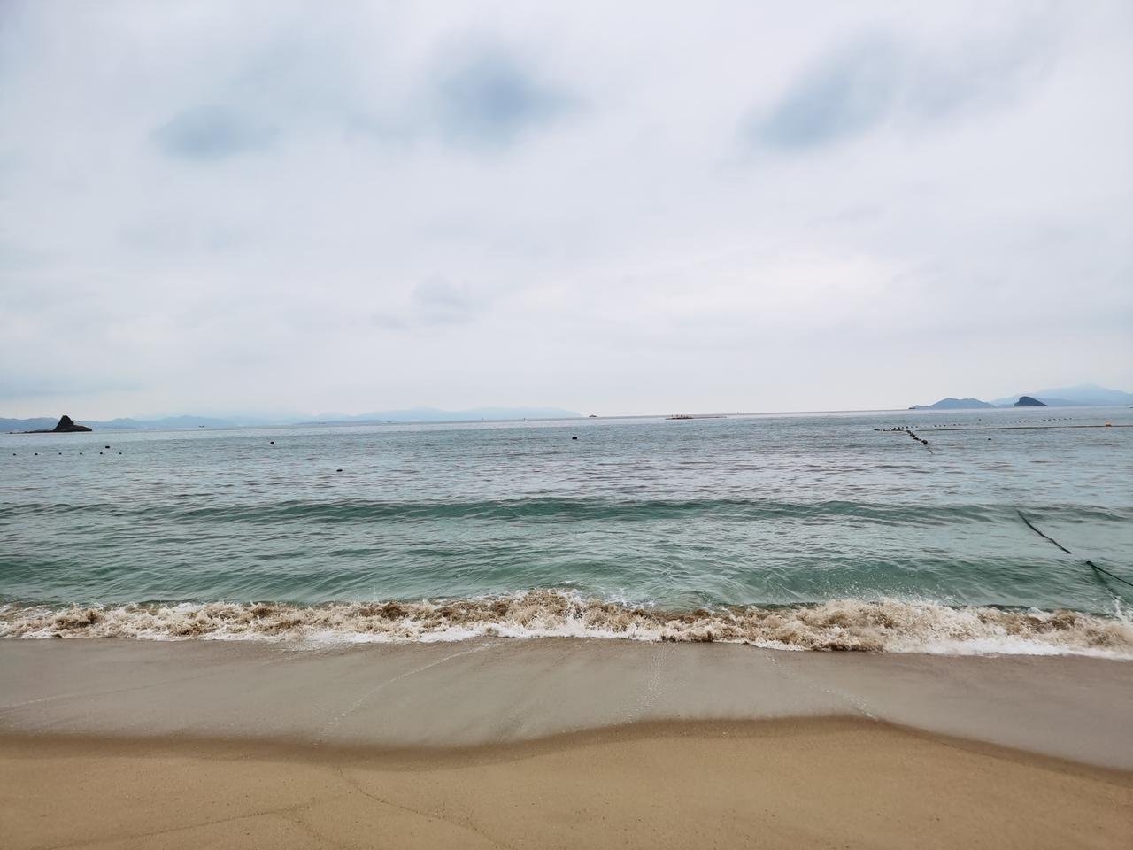 从上周一练瑜伽不小心闪了腰，到今天整整一周，总算熬过来了。
 
现在腰已经好得差