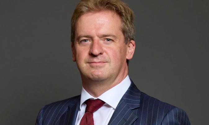 英国又开始炒作“中国威胁论”了！
 
9月4日，英国媒体公开披露了一份研究报告，