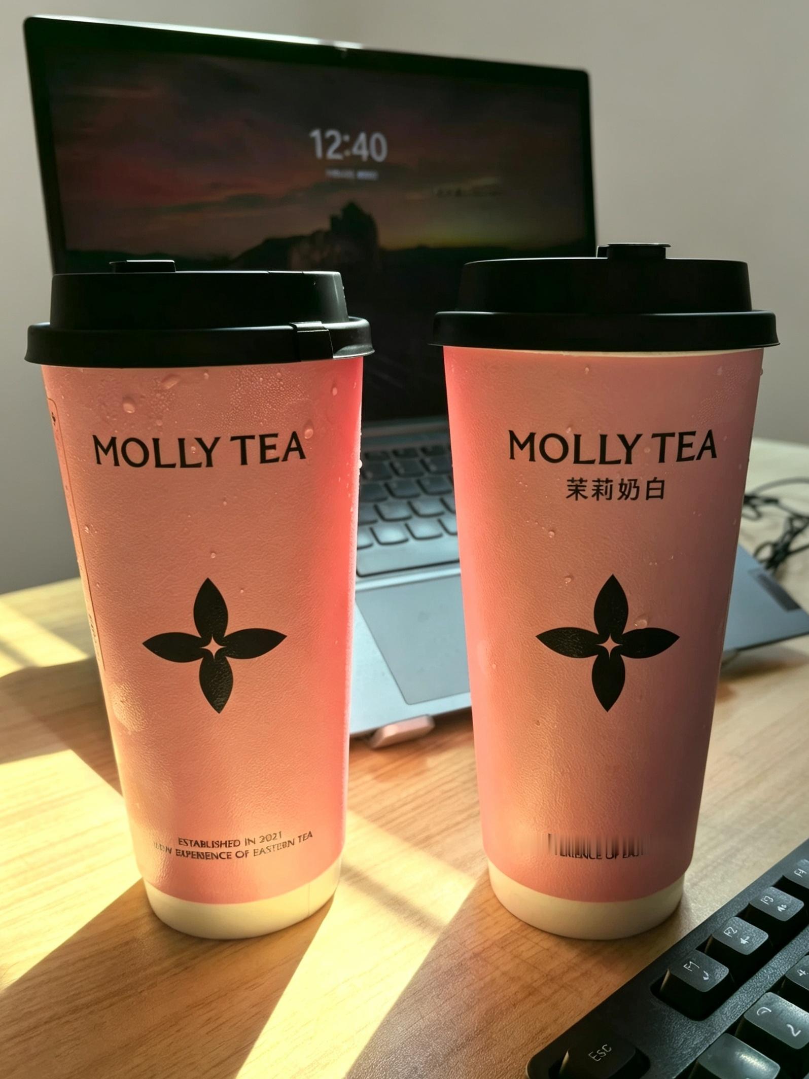 茉莉奶白连续三天买一送一 不是，茉莉奶白怎么闷不吭声的都开了3000家店了呀，我