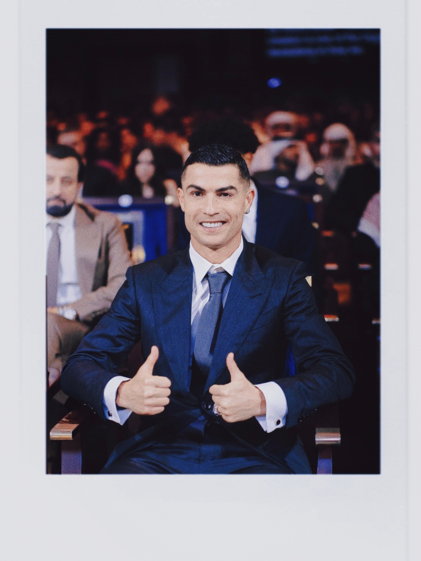 🐐C罗当选环足奖年度最佳中东球员