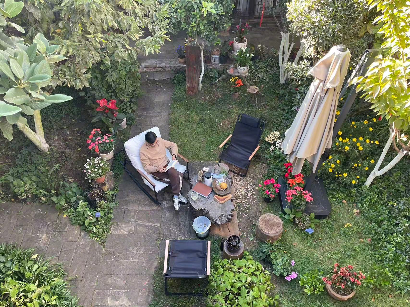 2026春。从2026年3月起。丽江束河·觉行小院正式对外招募线下学员了。招收有