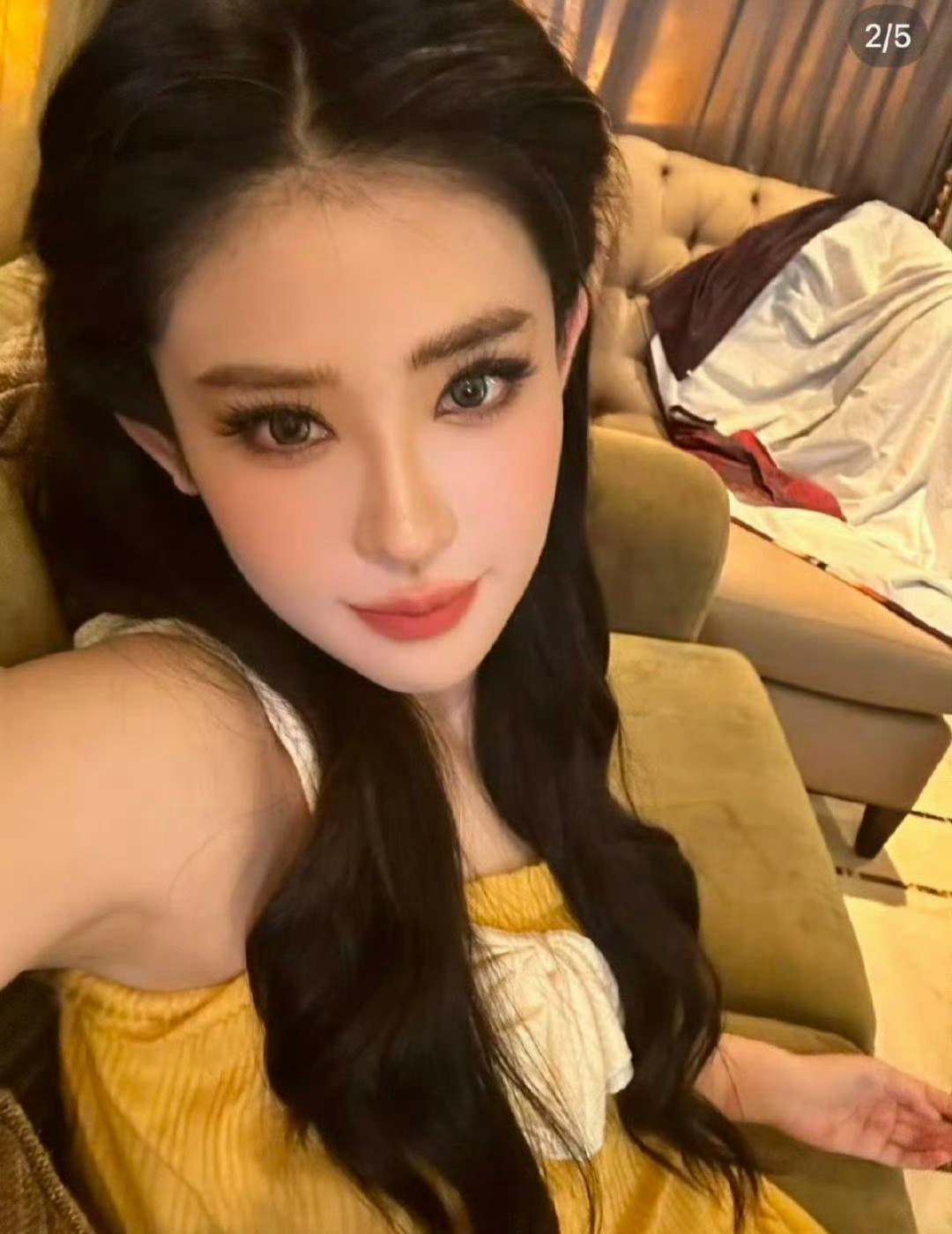 网红小姐姐花一整天仿妆刘亦菲，十层粉底竟未还原神仙姐姐十分之一的素颜美  