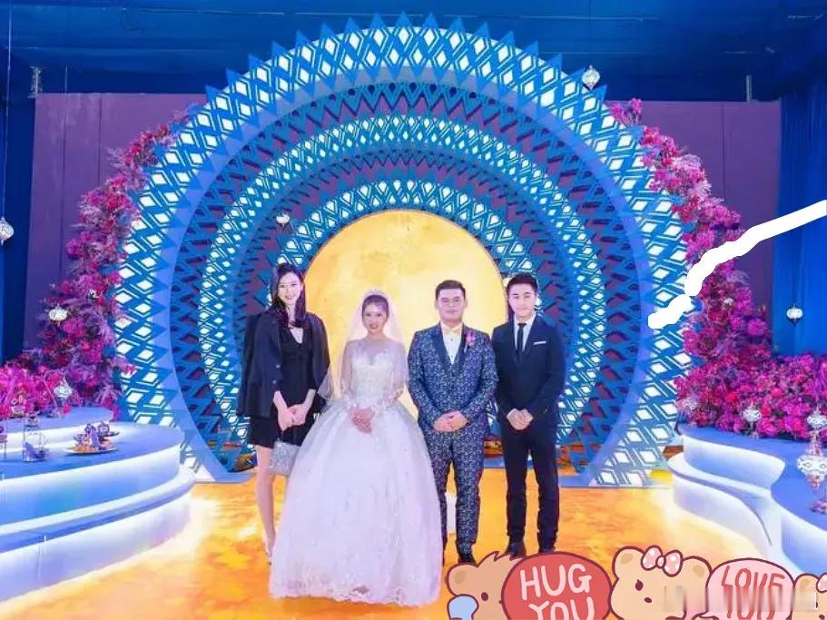 #七匹狼公子特步二公主大婚#特步大小姐丁佳敏，与七匹狼少爷周力源，上演了一出浪漫