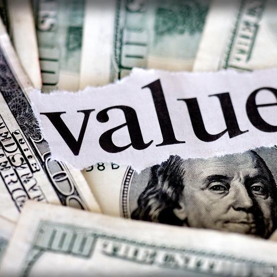 《太厉害，人民币大涨至6.90！美元大贬值，份额却超50%？中、印、欧同时大抛美