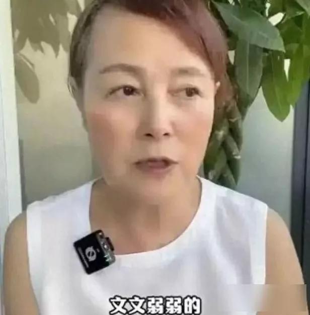 最近网上有个大瓜，娃哈哈创始人宗庆后的家庭纠纷被翻出来了。他前妻生的女儿宗馥莉现