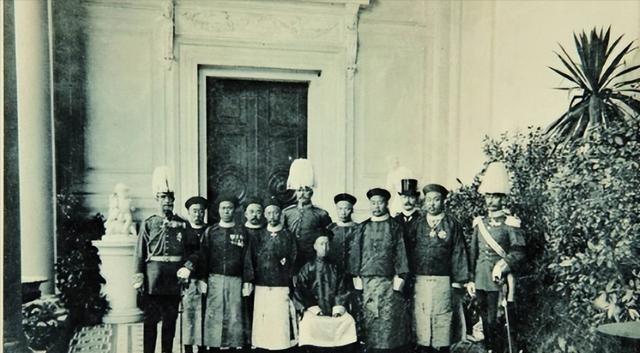 上下五千年，波兰没有侵占中国一寸领土，波兰没有一兵一卒踏足华夏大地，八国联军里没