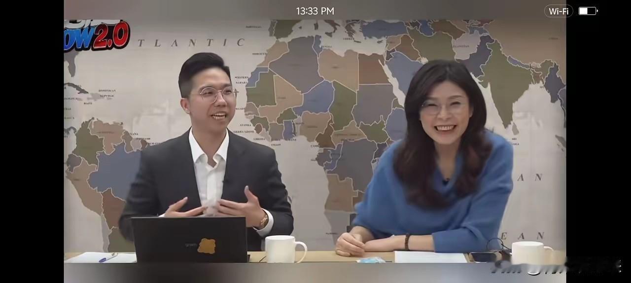 郑丽文重磅坐镇，历史哥新节目首播放大招，聊两岸话题绝对有看头！
历史哥为支持郑丽