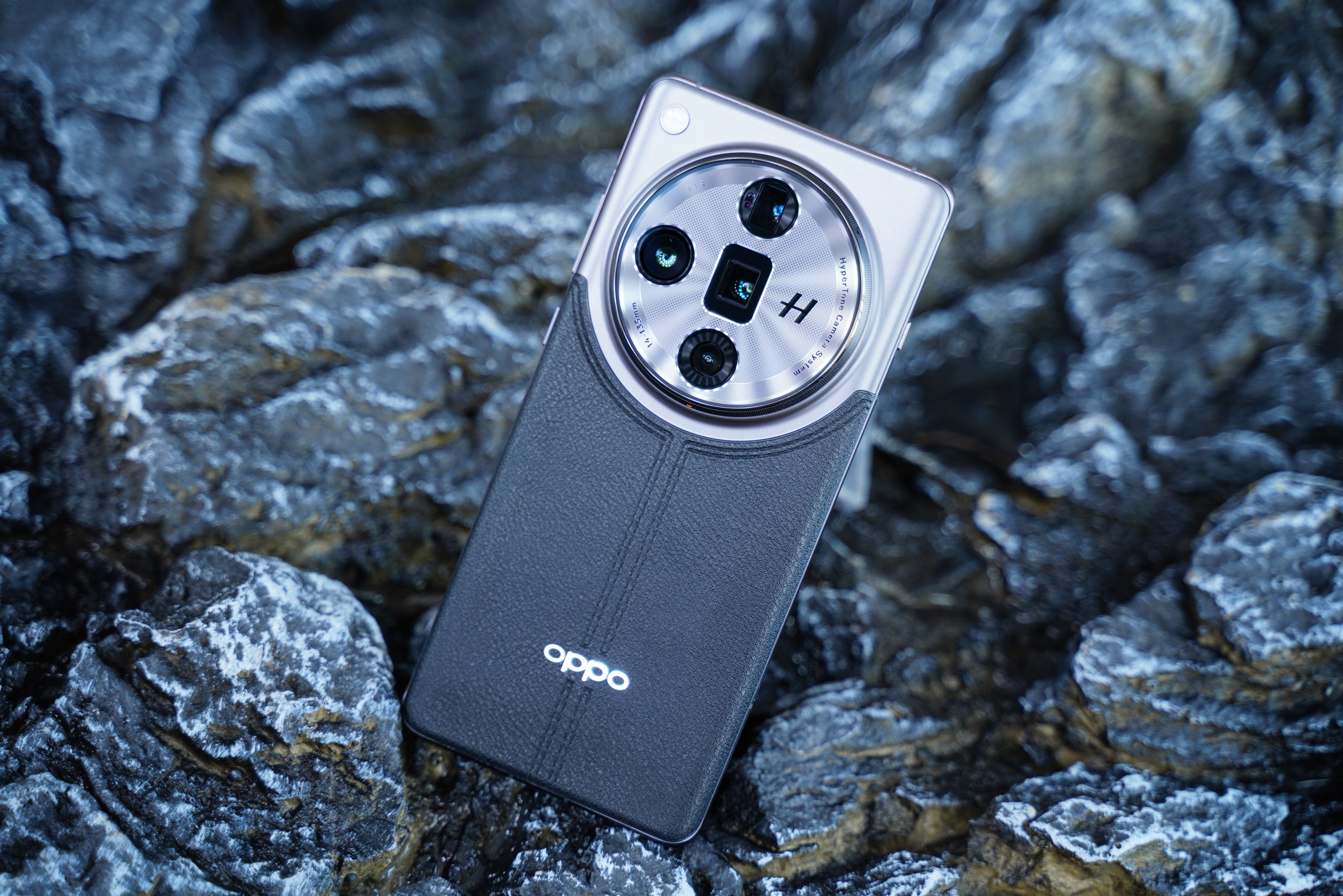 OPPO Find X7 Ultra「松影墨韵‬」图赏 ​​​