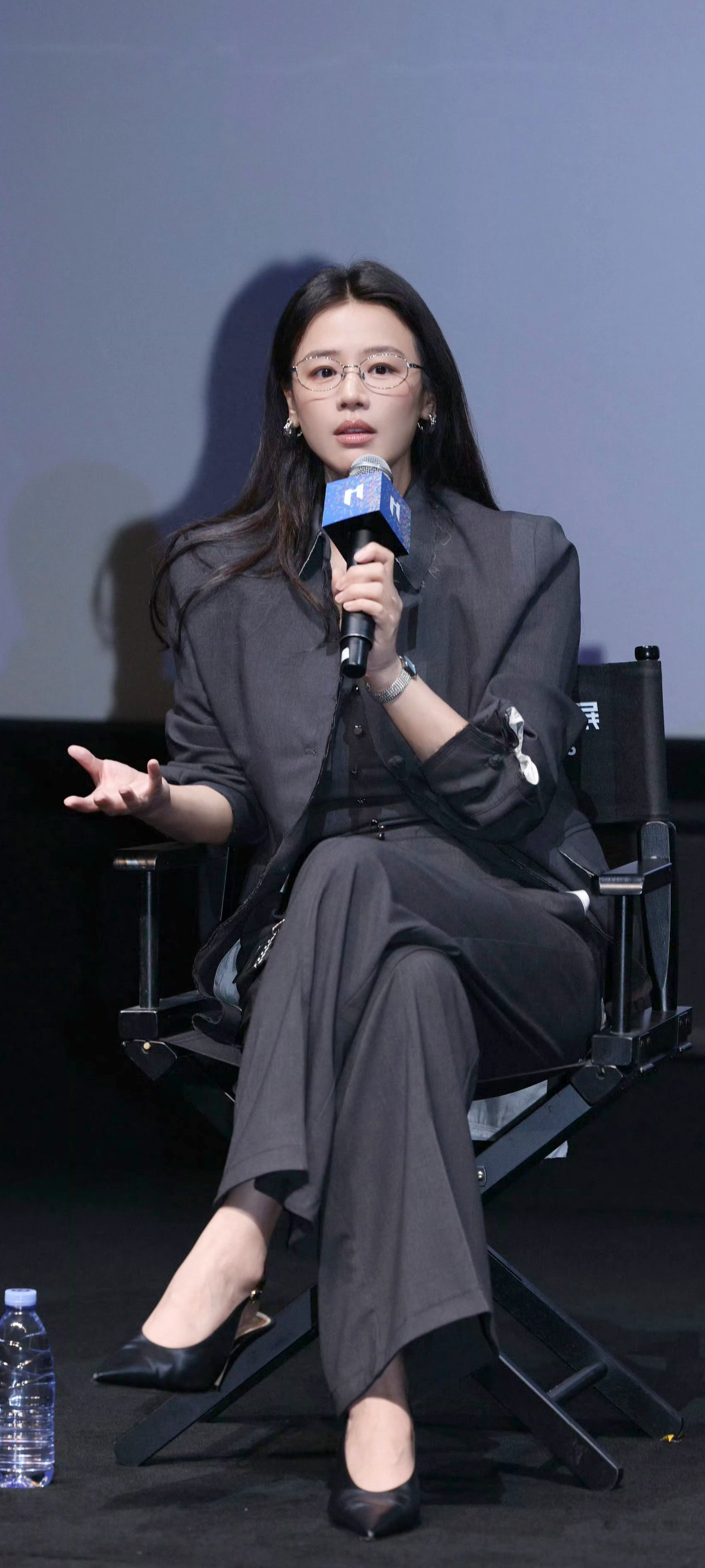 马思纯 眼镜好加分[期待][期待][期待]马思纯 ​​​
