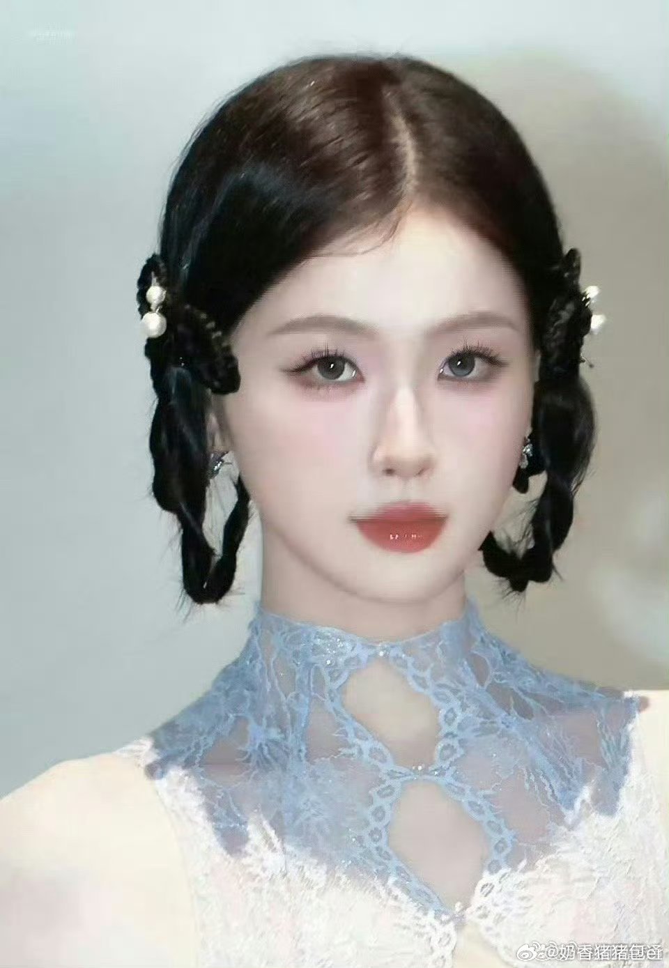 虞书欣工作室 审美虞书欣吉隆坡封神！紫色新中式美到失语✨爱奇艺全球代言人 × 年