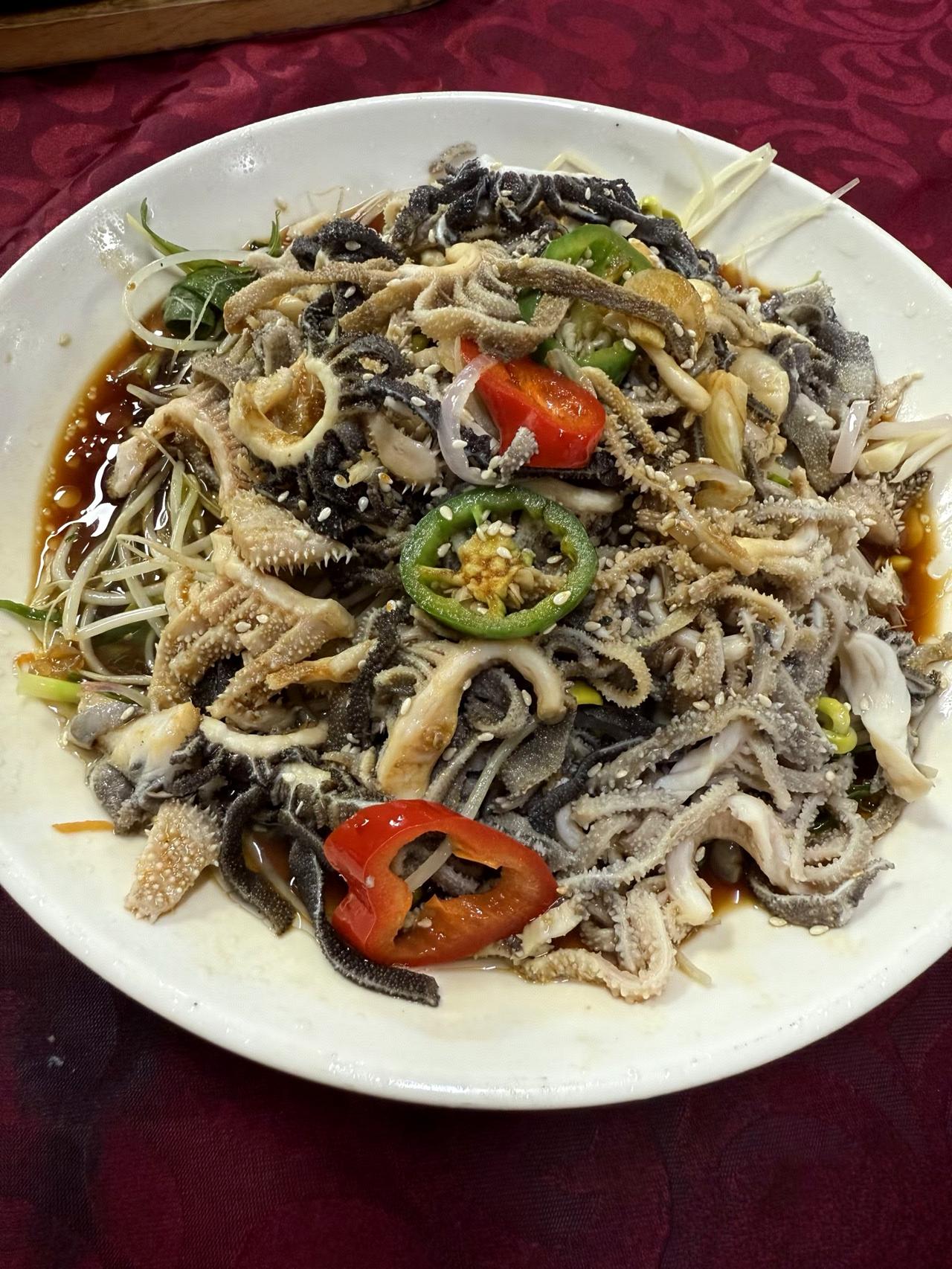 私房菜，不太精致，更像农庄的出品多点！

本地人专程前往私房菜榜第2名！

德信