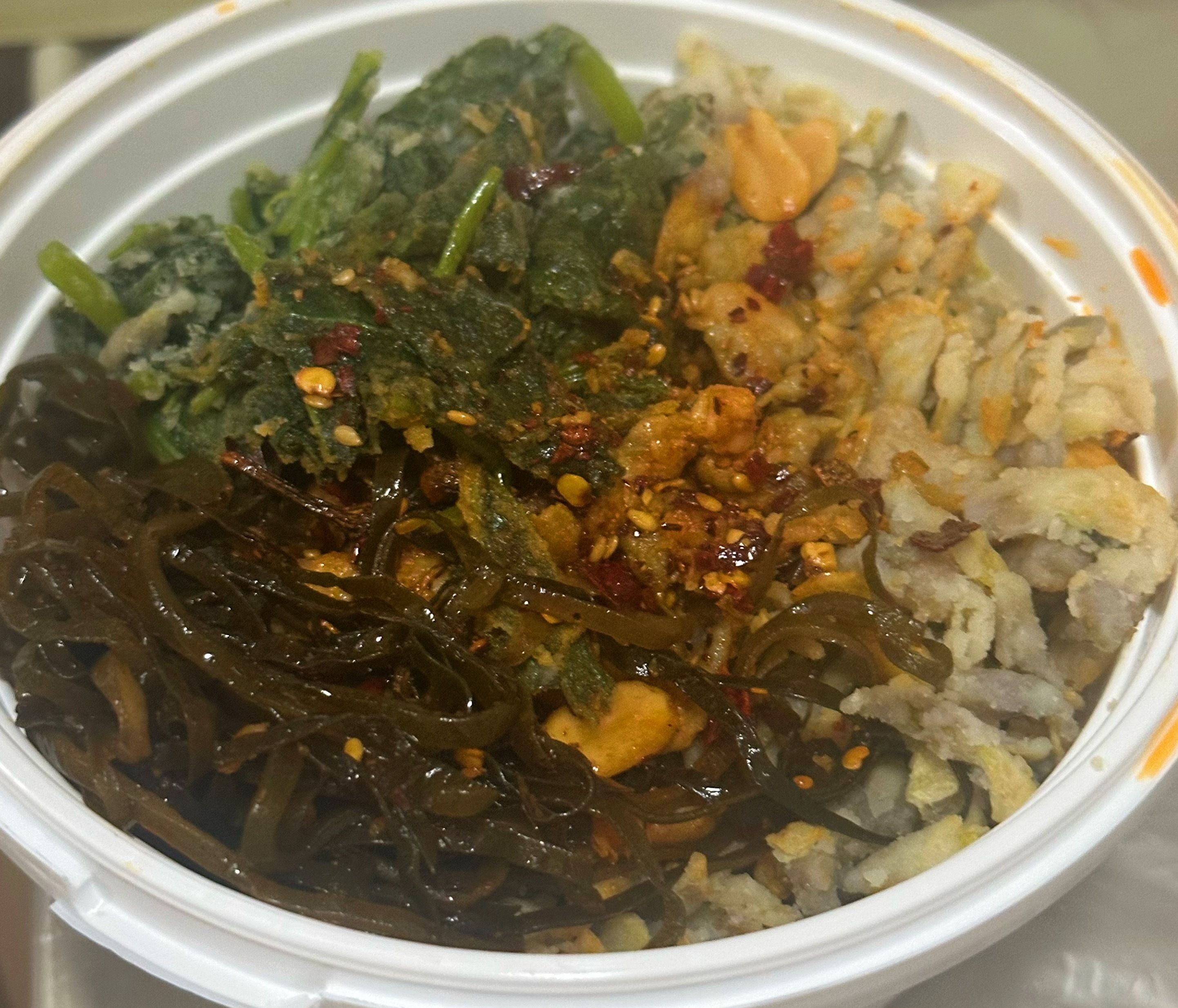 蒸菜这玩意是谁寻思出来的，太适合减脂期了叭就是在上海吃太贵了，除此之外0缺点