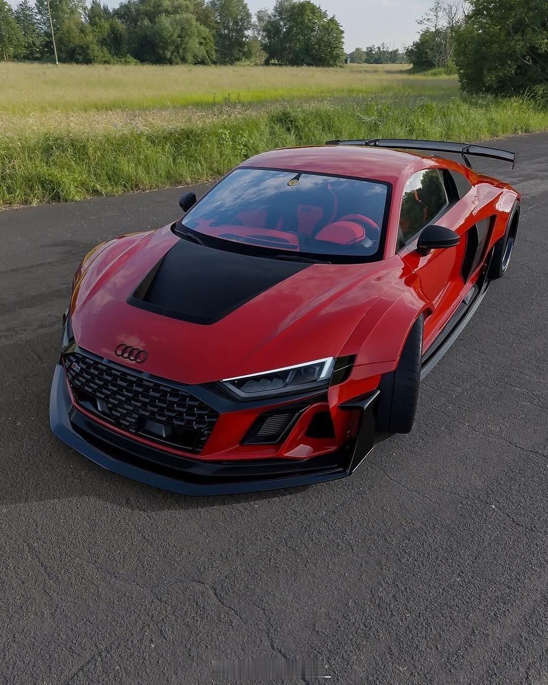 我与汽车的日常 宽体奥迪 R8，V10 猛兽黑化炸裂姿态，德国 Prokop D