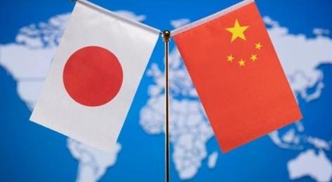 伊朗的一场夜袭，彻底打醒了日本。日本原以为，借着中东乱局和周边军力崛起的势头，正