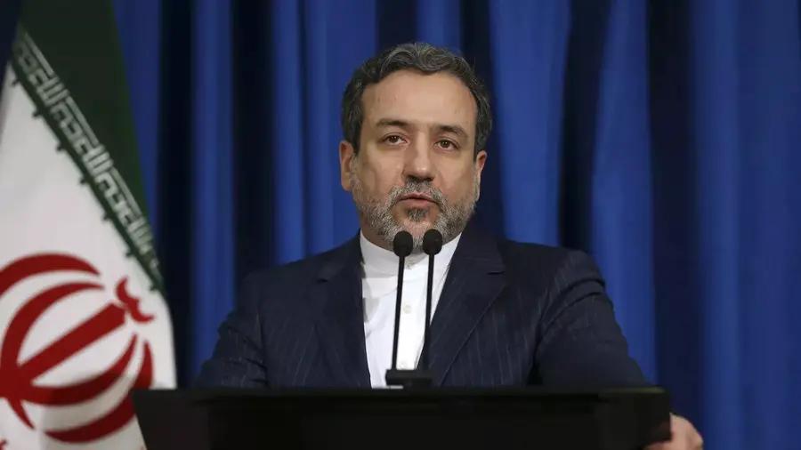 这实在是太奇葩了，伊朗最高精神领袖哈梅内伊尸骨未寒，伊朗外长已经做好跟美以谈判的