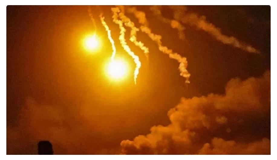 伊朗这回是真把马斯克的“星链”给盯上了，而且这次不是说说而已。
 
6月11号新