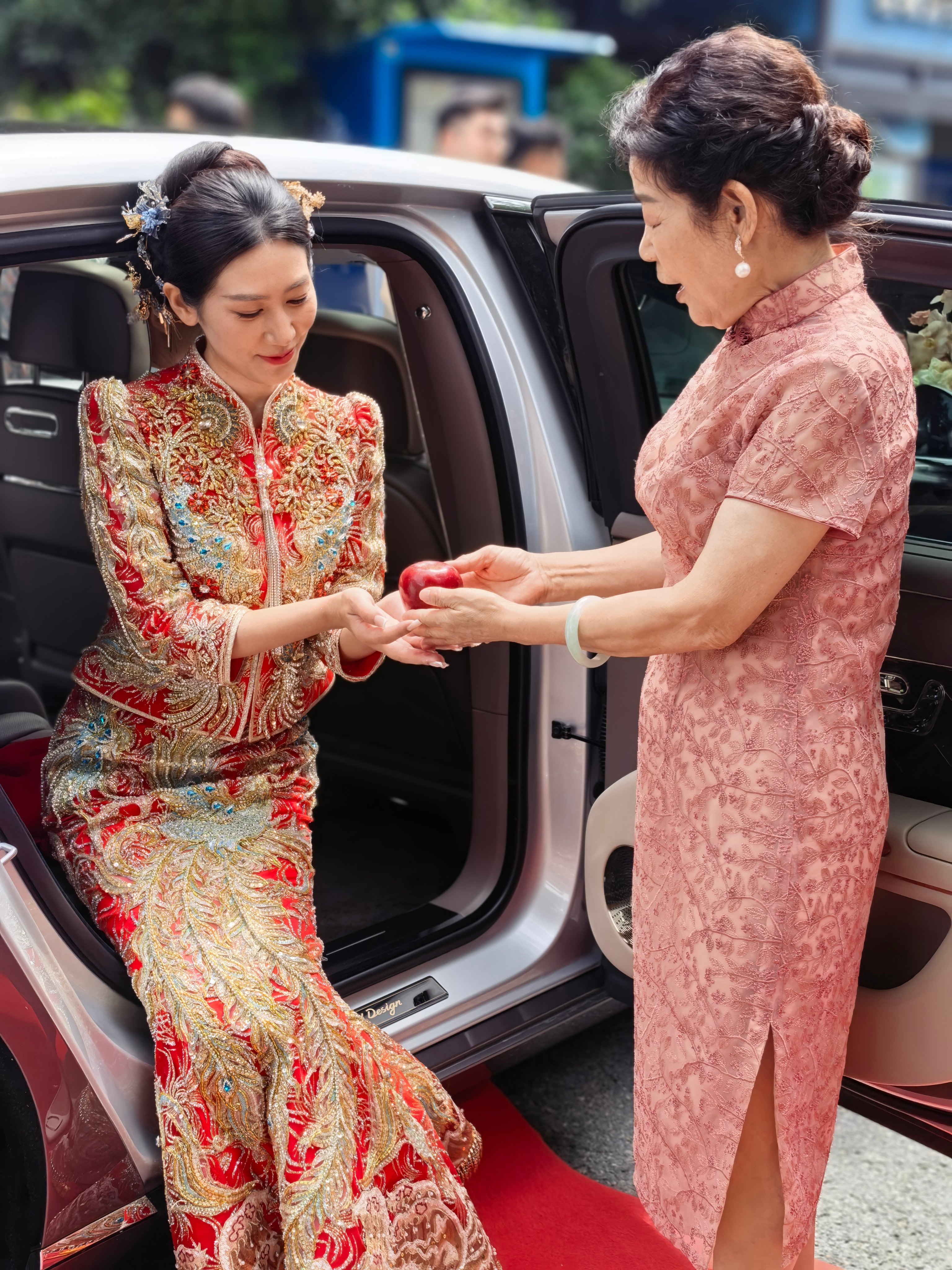 车评人小吕秋晨大婚分享群里各位老师拍摄到的神图 