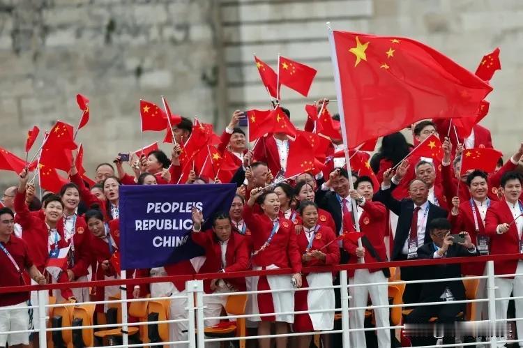 脑洞大开！中国男足未能参加法国奥运会，终究带来的六大遗憾——

1，失去一次吃喝