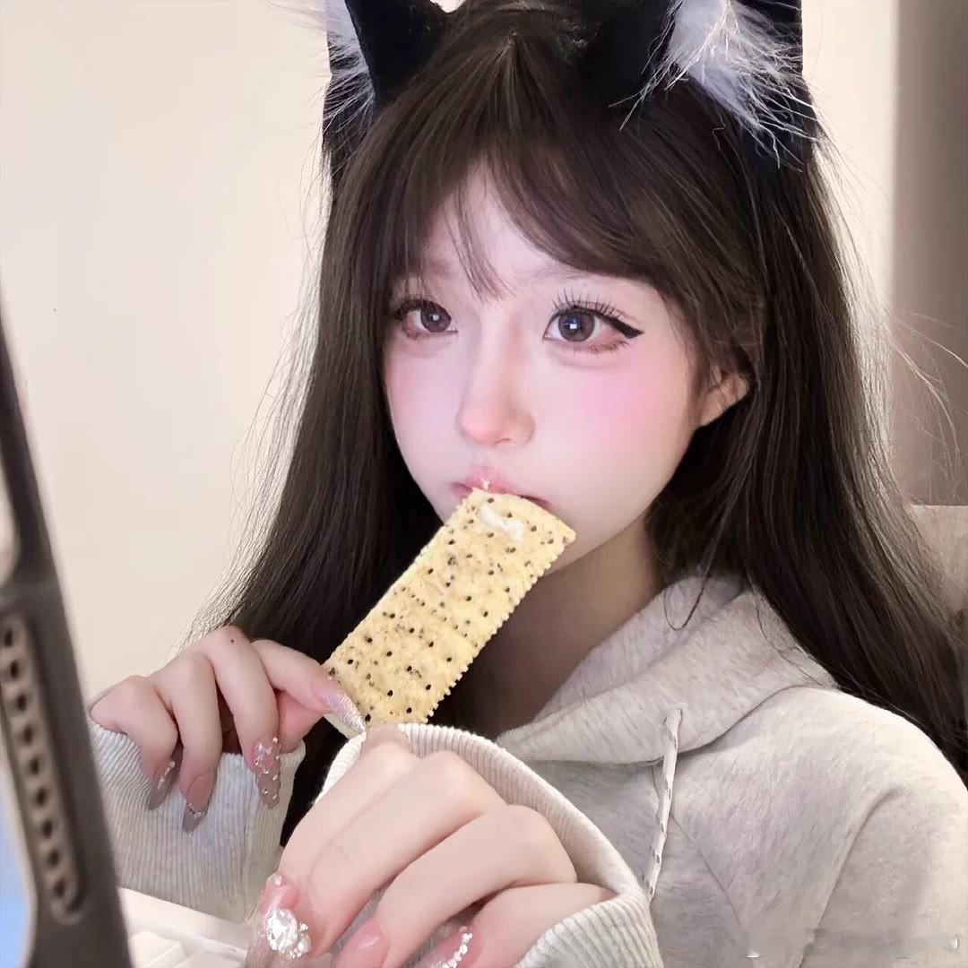 王凡君老师[超话]   