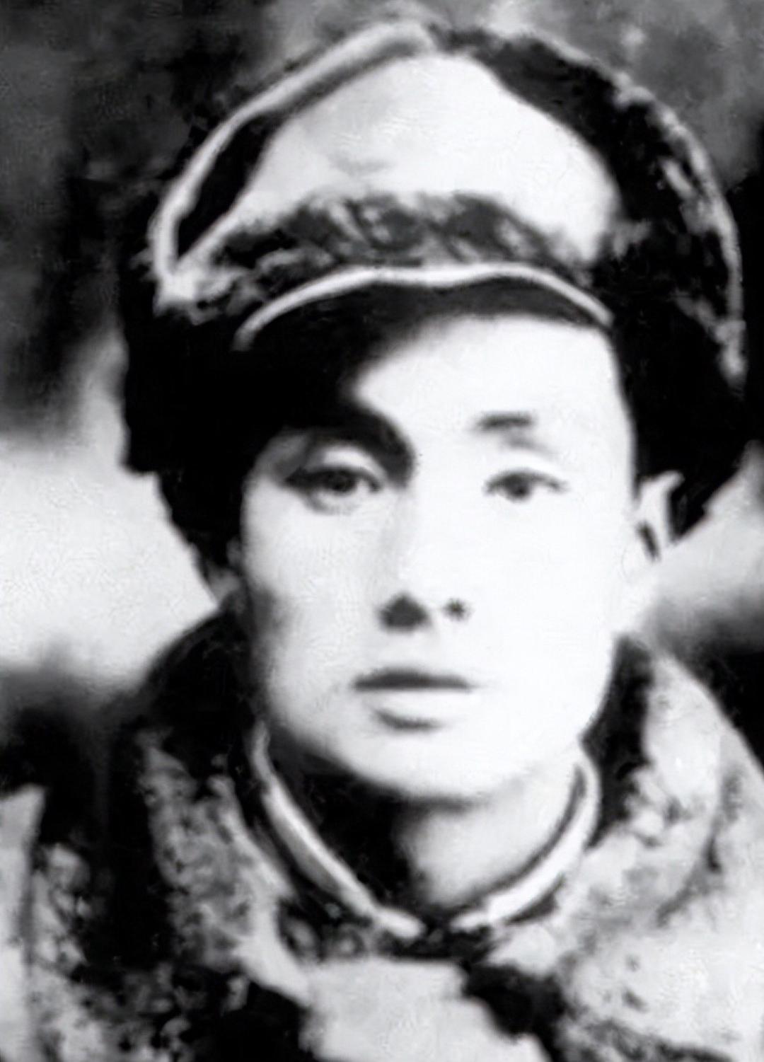 现实版李向阳！潜伏敌后半生铁血，92岁开国上校王立岗传奇一生
 
王立岗（192