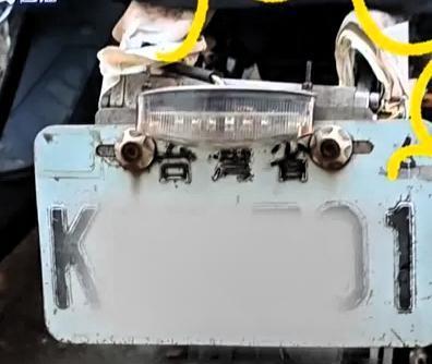 机车车牌全是“台湾省”，这才是刻在骨子里的真相！
 
台北西门町的街头永远热闹，