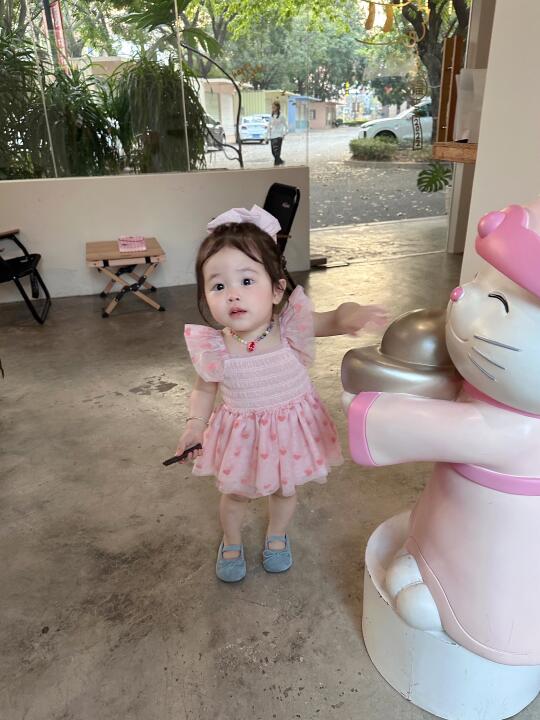 宝宝 你就像个甜甜的草莓蛋糕🍰