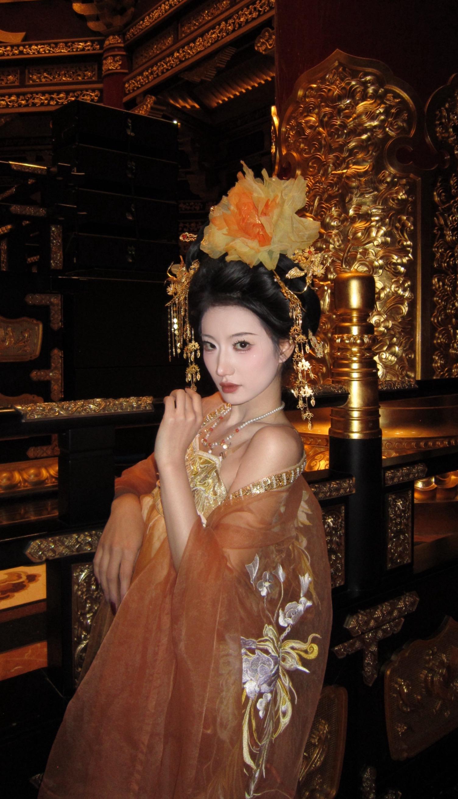 这皇位也该我做做了