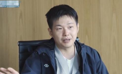 非洲的电网是中国拉的，互联网基站是中国建的，手机也都是中国出的，可当他们打开手机