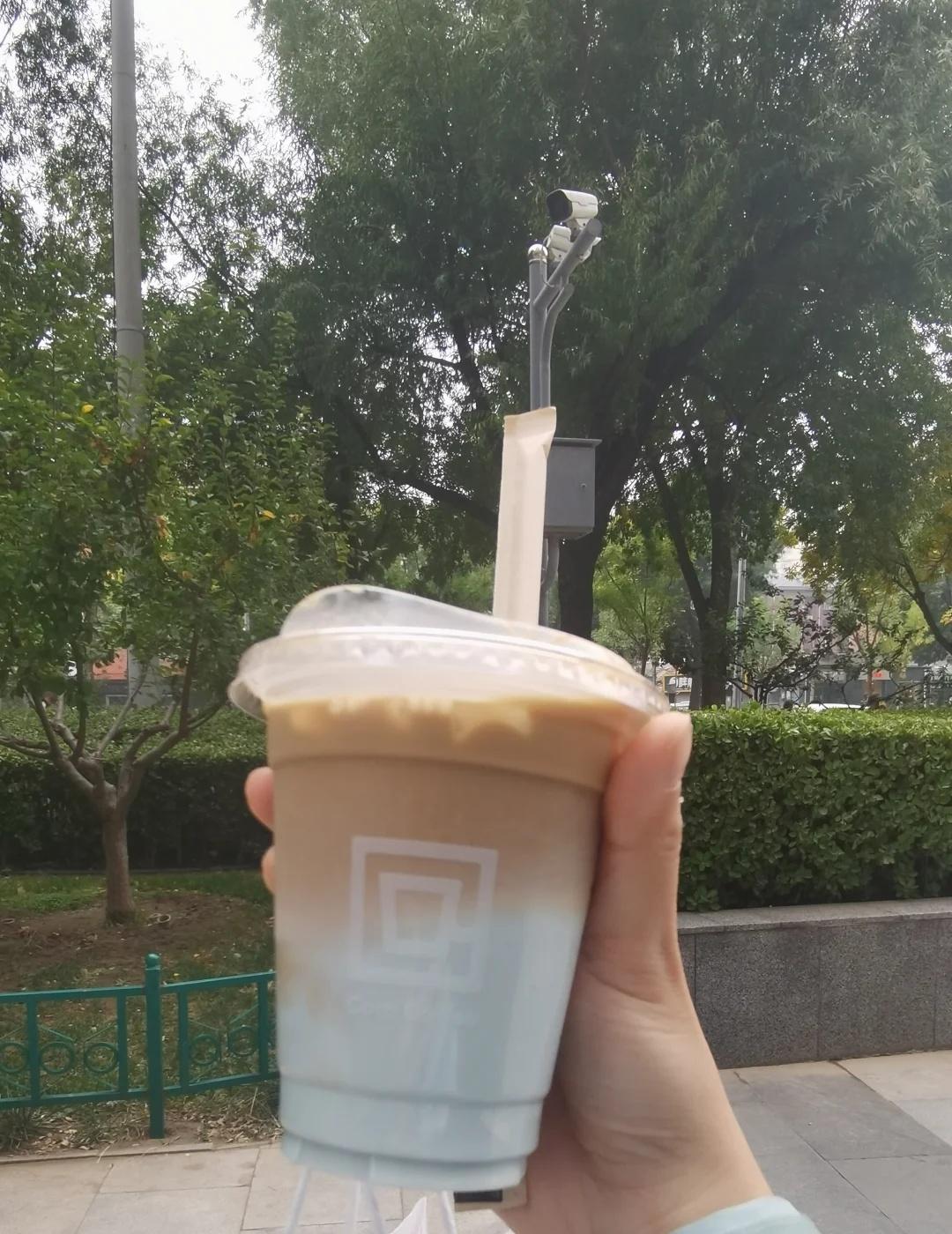 🇬🇧留子回国后加入AI浪潮
每天像海绵🧽一样汲取新知识 听了几场清华的讲座