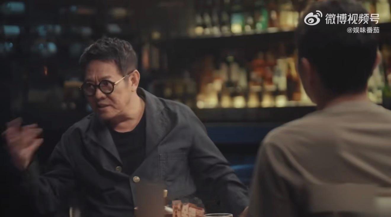 AI永远也代替不了的职业在节目《舍得智慧人物》里，李连杰聊起AI令人深思。医护、