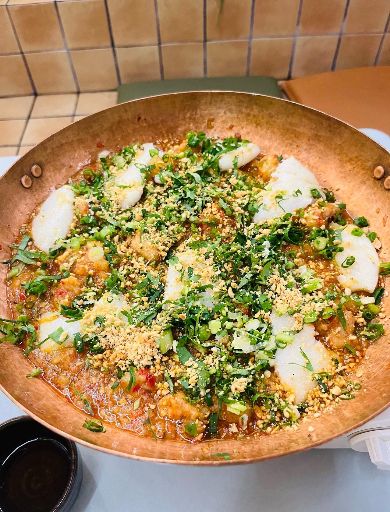 天环云南菜 氛围感十足
📍广州 一坐一忘云南菜(广州首店)
初次尝试云南菜 真