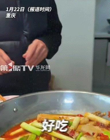 破防了！重庆，一女子把爷爷奶奶接来自己家里住，结果84岁爷爷还是像小时候一样疼她