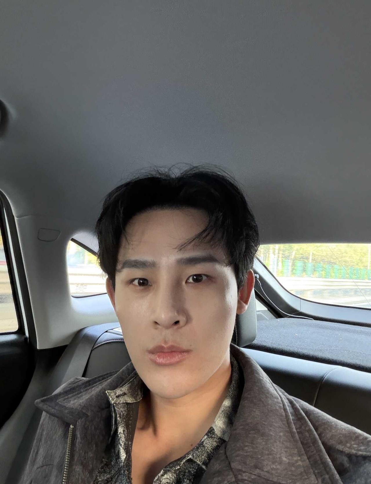 原相机下能有多丑
昨天长这样 原相机 上热门