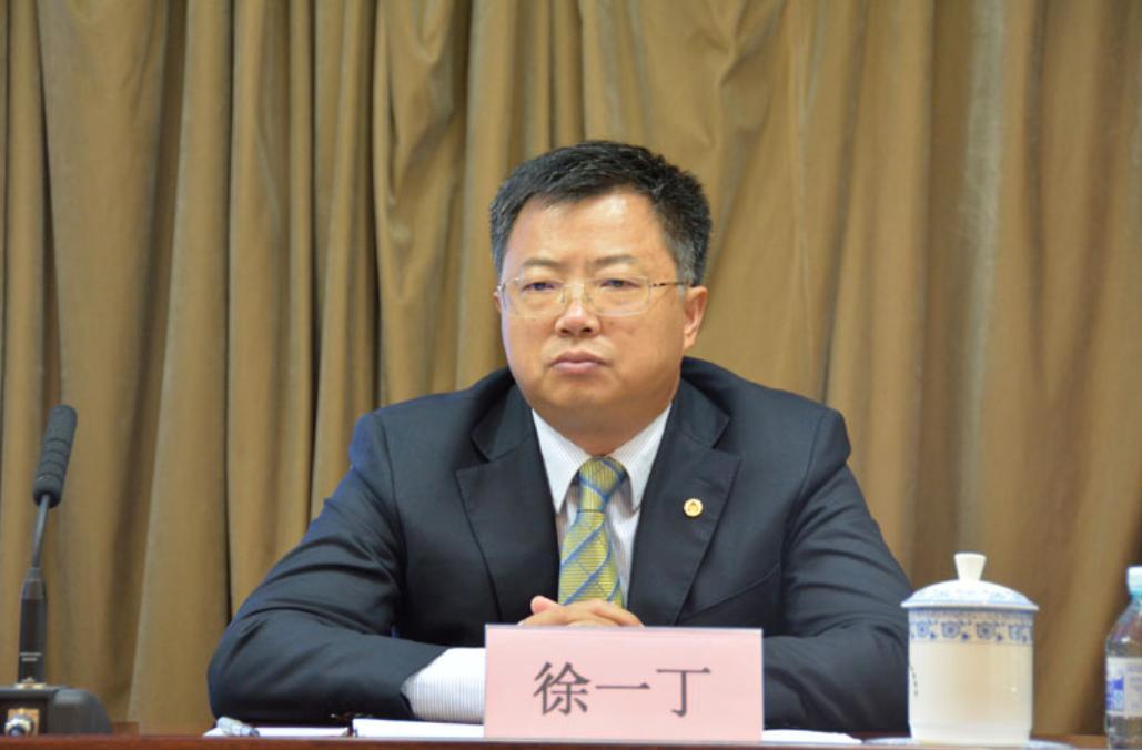扶贫功臣陨落，万亿信贷权沦为私人提款机？农发行副行长徐一丁，依法“双开”！

8