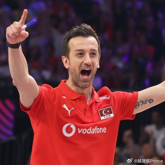 2026年世界女排联赛 🎙️ 🇨🇦关于对阵加拿大的比赛 🇹🇷桑塔雷利表