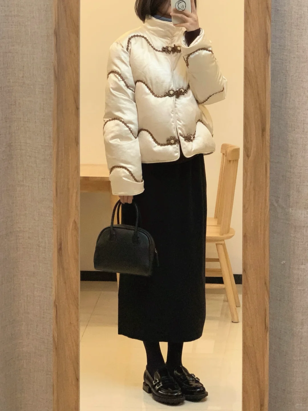 盘扣羽绒服