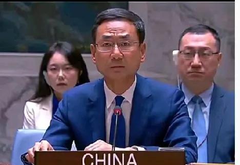 今天看到个观点简直让人血压飙升，居然有人说什么“大局为重”！
​晚清倒是够“顾全