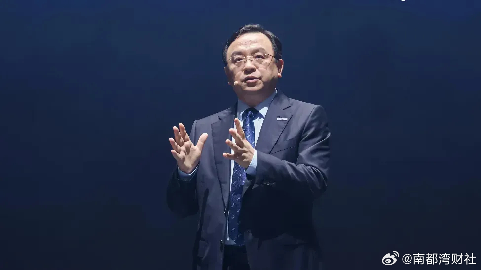 【王传福：#比亚迪5年内要做到全球规模第一#】6月9日，在比亚迪2025年股东大