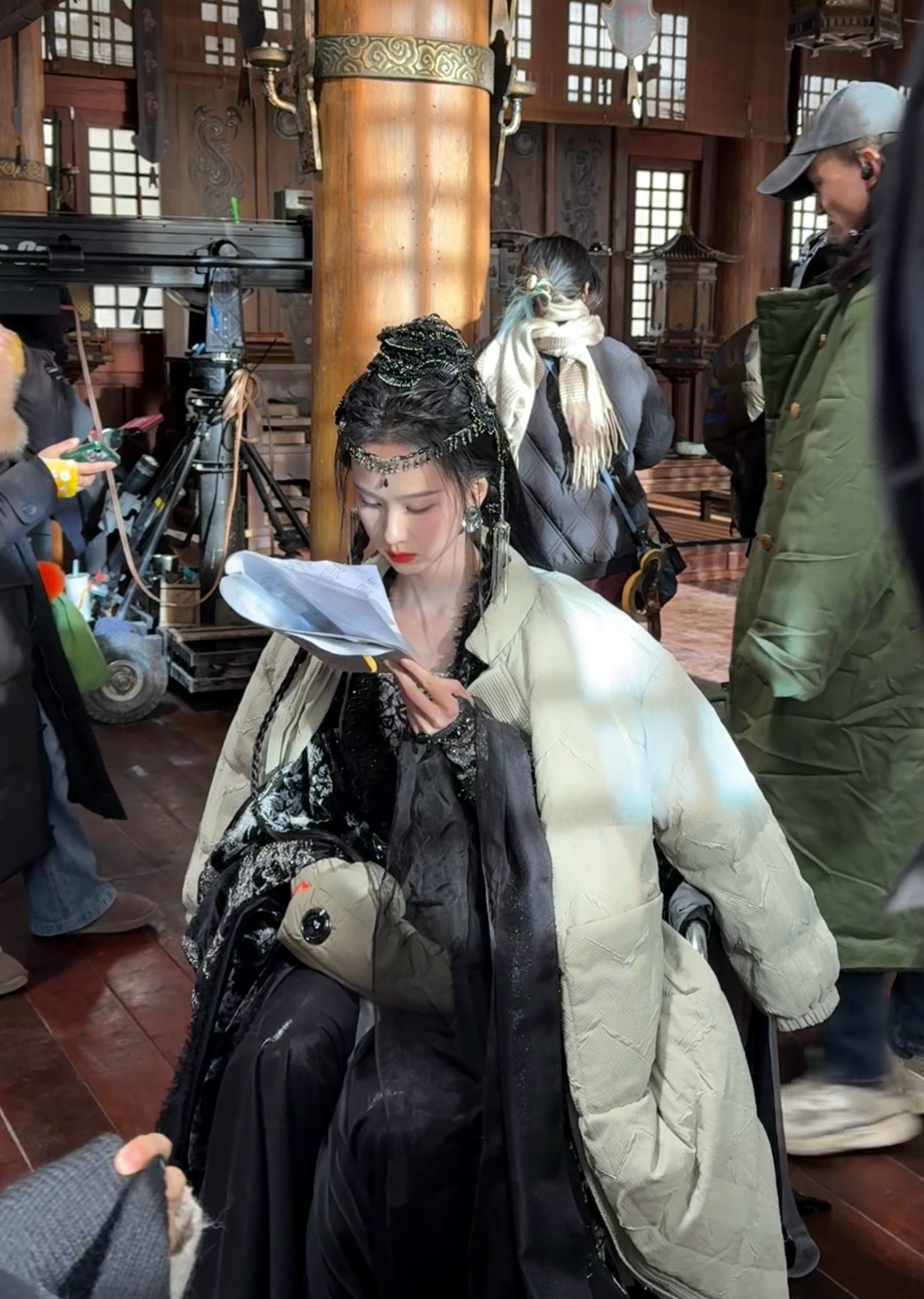 陈都灵雾妄言之有狸雾妄言的「雾料」bot🤲🏻雾妄言大人今天又在哪里散发魅力呢