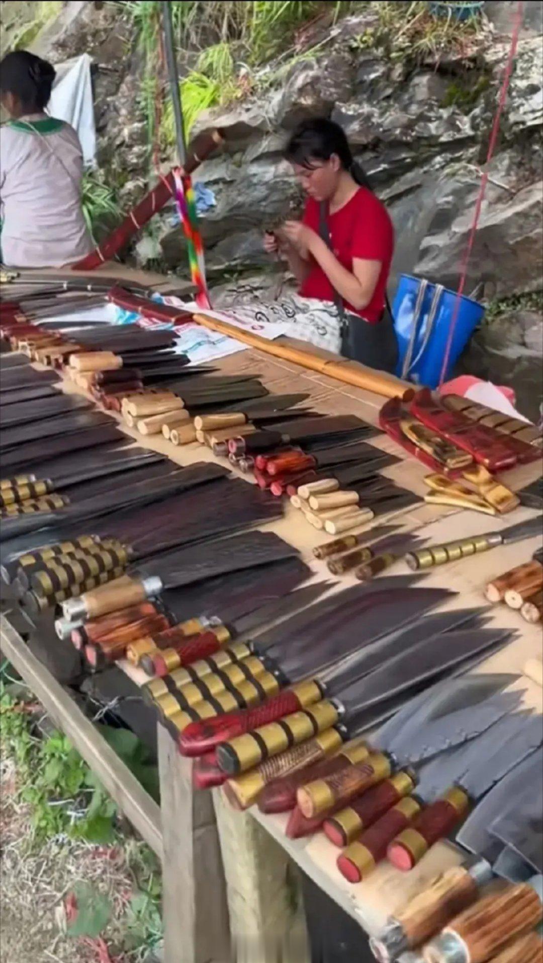 东南亚某国的路边摊 ​​​